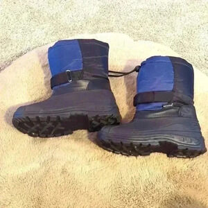 Skadoo, kids snow boot, size 4, black